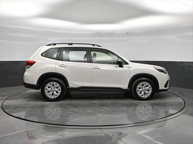 2024 Subaru Forester AWD