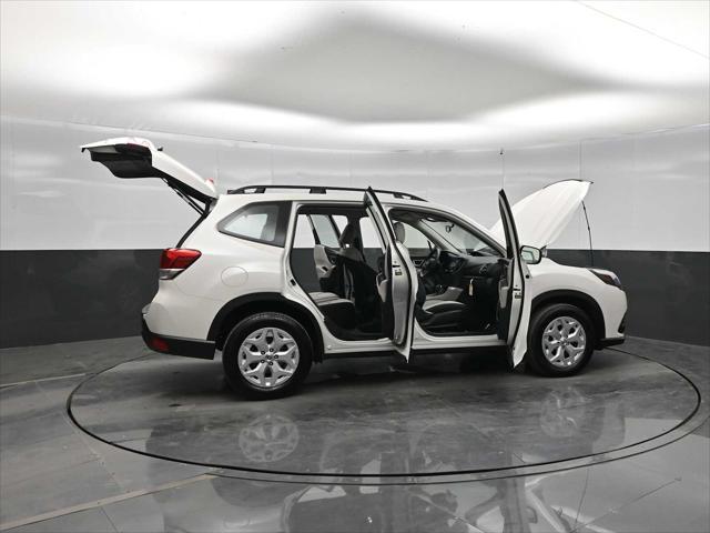 2024 Subaru Forester AWD