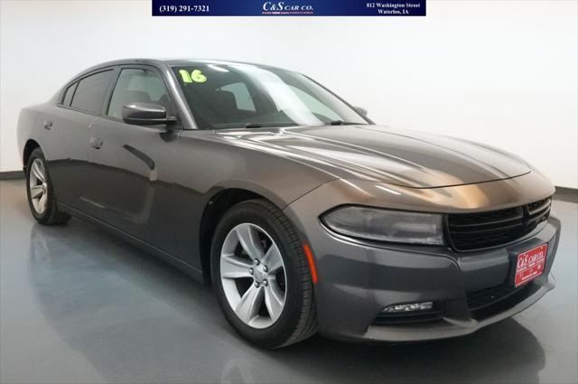 2016 Dodge Charger SXT for sale in WATERLOO, IA
