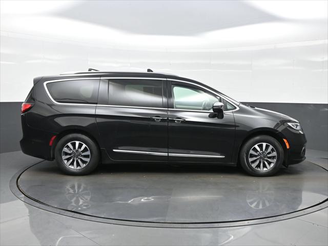 2021 Chrysler Pacifica Hybrid Limited