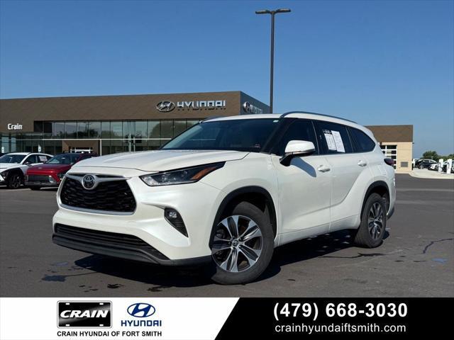 2021 Toyota Highlander XLE for sale in FORT SMITH, AR