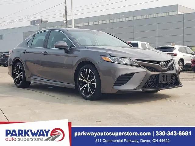 2018 Toyota Camry SE for sale in Dover, OH