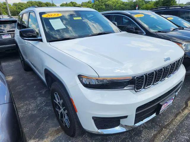 2023 Jeep Grand Cherokee L Limited 4x4 for sale in Moline, IL