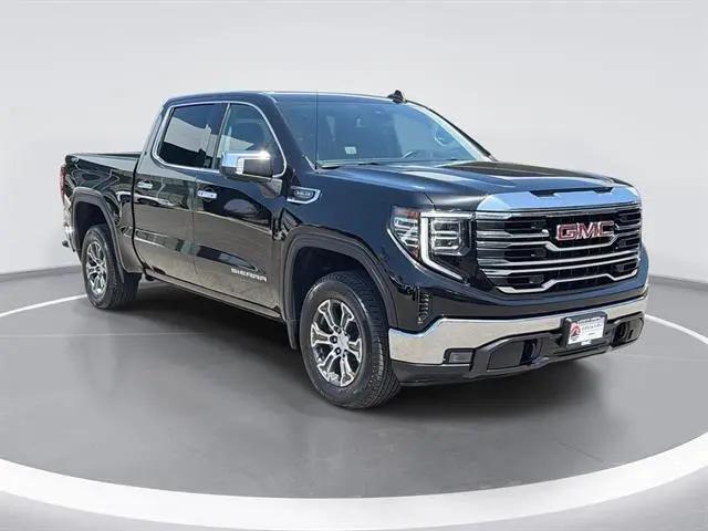 2025 GMC Sierra 1500 4WD Crew Cab Short Box SLT for sale in Costa Mesa, CA