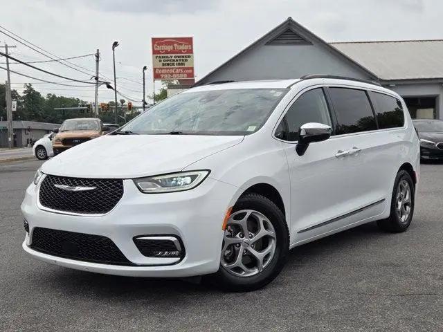 2023 Chrysler Pacifica Limited for sale in S.Glens Falls, NY