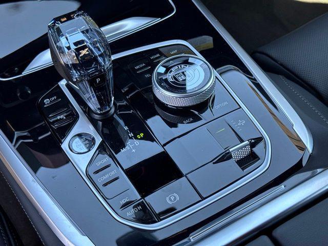 2026 BMW xB ALPINA XB7