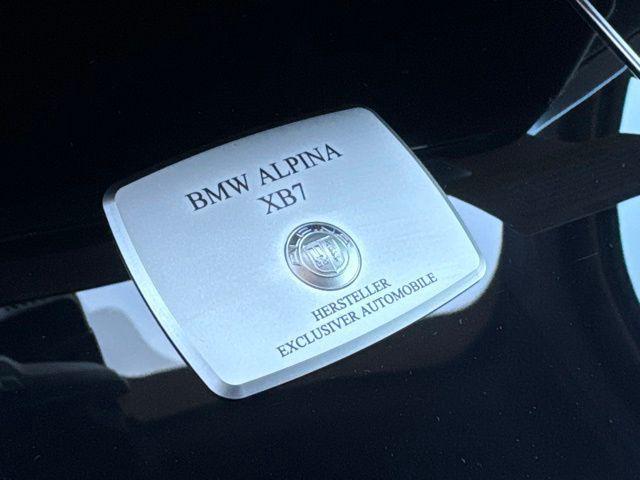 2026 BMW xB ALPINA XB7