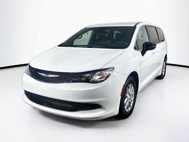 2027 Chrysler Pacifica LX