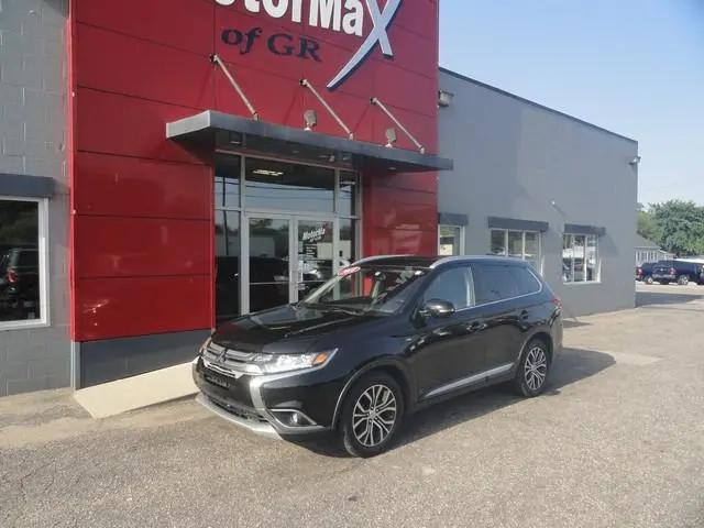 2018 Mitsubishi Outlander GT for sale in Grandville, MI