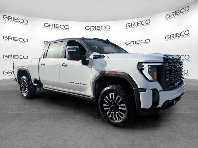 2025 GMC Sierra 2500HD 4WD Crew Cab Standard Bed Denali Ultimate for sale in Delray Beach, FL