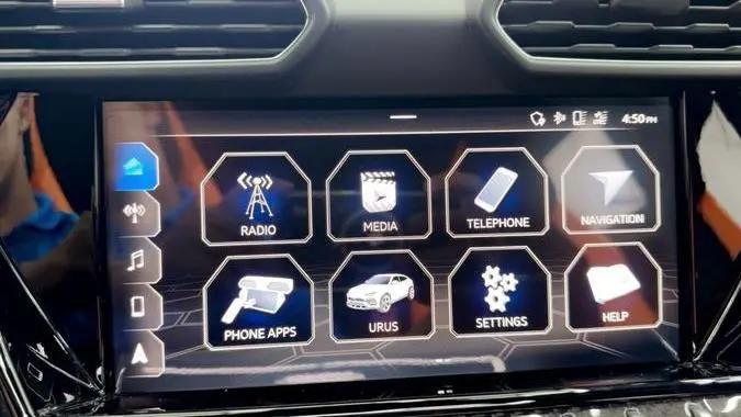 2021 Lamborghini Urus Pearl Capsule