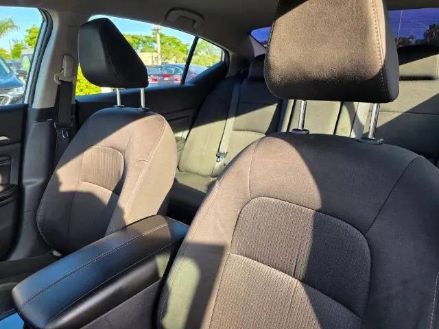 2021 Nissan Altima SV FWD