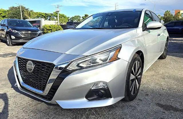 2021 Nissan Altima SV FWD