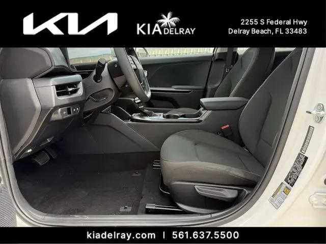 2026 Kia K4 LX
