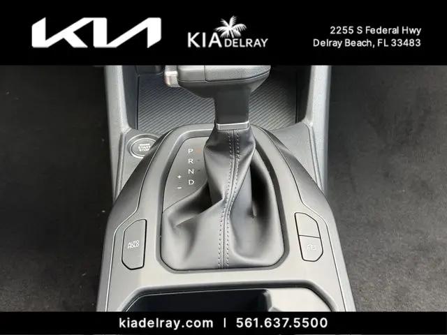 2026 Kia K4 LX