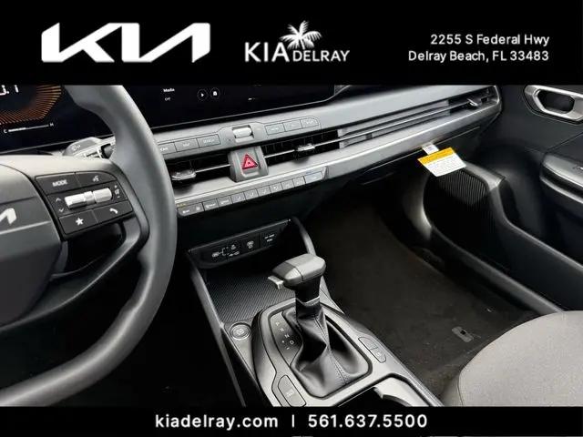 2026 Kia K4 LX