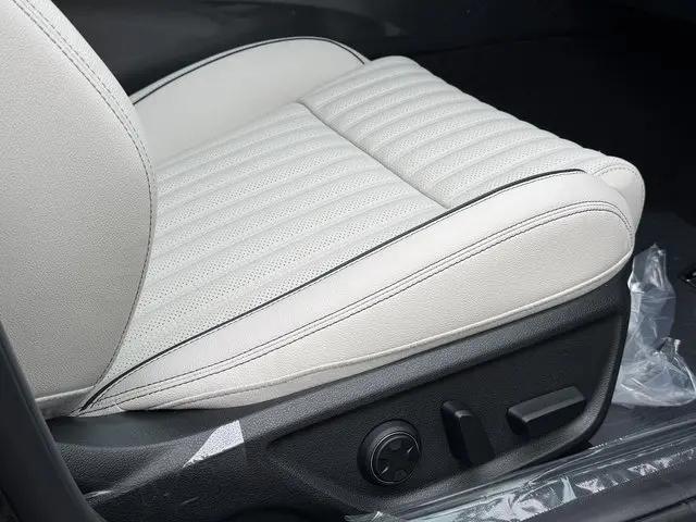 2026 Genesis G70 3.3T AWD Sport Prestige