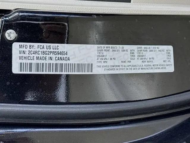 2023 Chrysler Pacifica Touring L