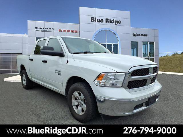 2023 RAM 1500 Classic SLT Crew Cab 4x4 57 Box 2023 RAM 1500 Classic SLT Crew Cab 4x4 57 Box