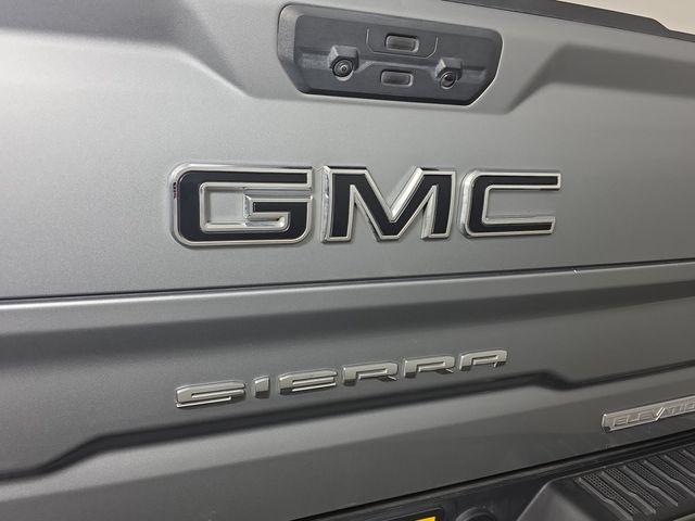 2023 GMC Sierra 1500 4WD Crew Cab Short Box Elevation with 3SB