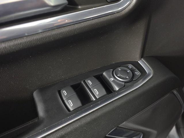 2023 GMC Sierra 1500 4WD Crew Cab Short Box Elevation with 3SB