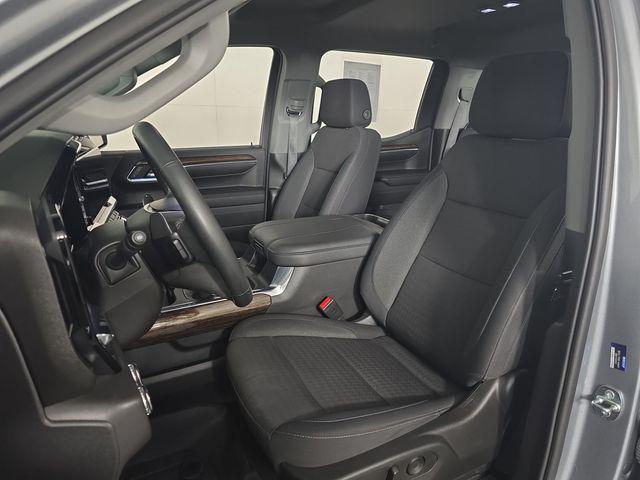 2023 GMC Sierra 1500 4WD Crew Cab Short Box Elevation with 3SB