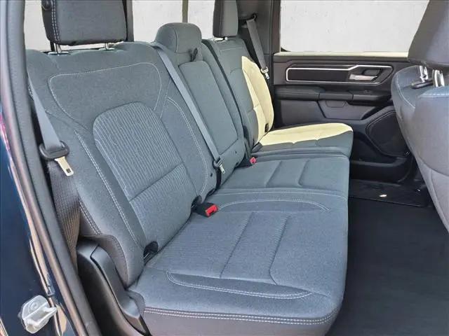 2023 Ram 1500 Big Horn Crew Cab 4x4 5'7" Box