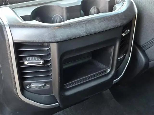 2023 Ram 1500 Big Horn Crew Cab 4x4 5'7" Box