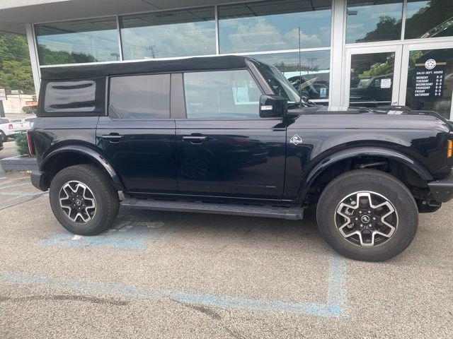 2022 Ford Bronco Outer Banks 2022 Ford Bronco Outer Banks