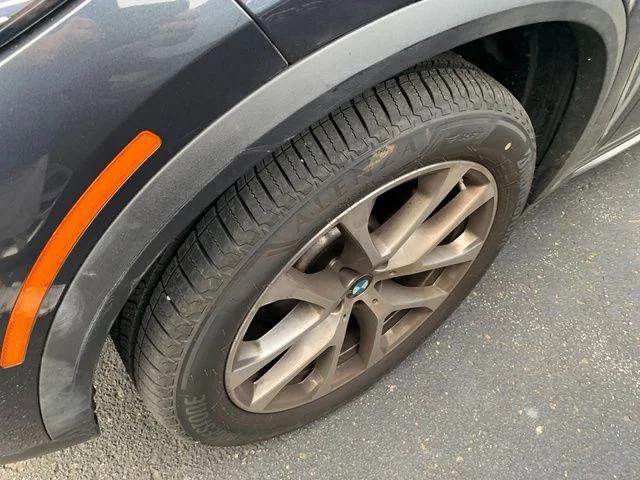 2022 BMW X5 xDrive40i 2022 BMW X5 xDrive40i
