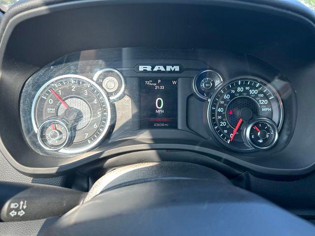 2025 Ram 1500 Big Horn Crew Cab 4x4 57 Box