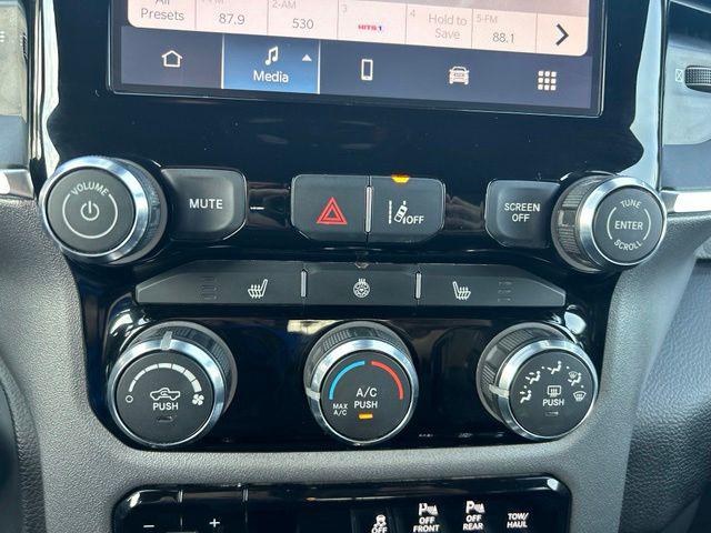 2025 Ram 1500 Big Horn Crew Cab 4x4 57 Box