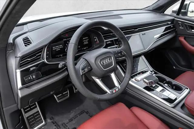 2026 Audi SQ7 Prestige TFSI quattro tiptronic