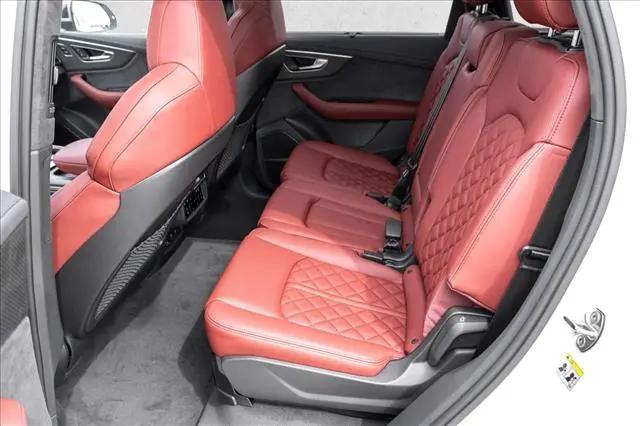2026 Audi SQ7 Prestige TFSI quattro tiptronic
