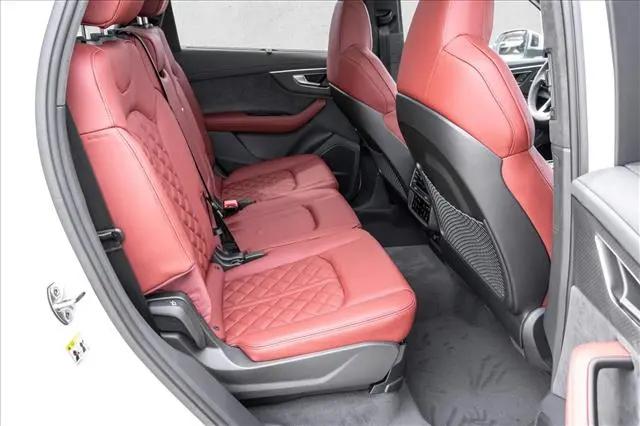2026 Audi SQ7 Prestige TFSI quattro tiptronic