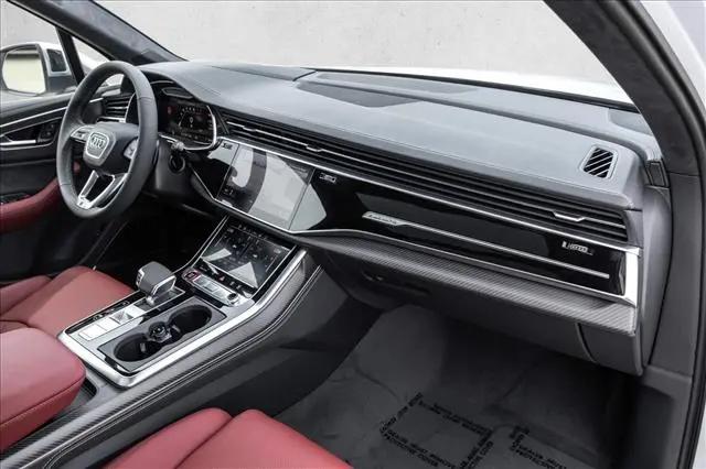 2026 Audi SQ7 Prestige TFSI quattro tiptronic