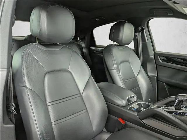 2021 Porsche Cayenne Cayenne