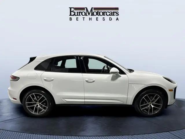 2024 Porsche Macan Macan