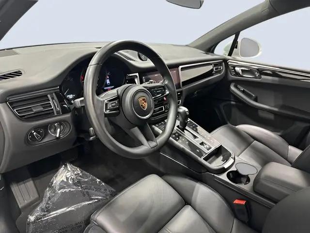 2024 Porsche Macan Macan