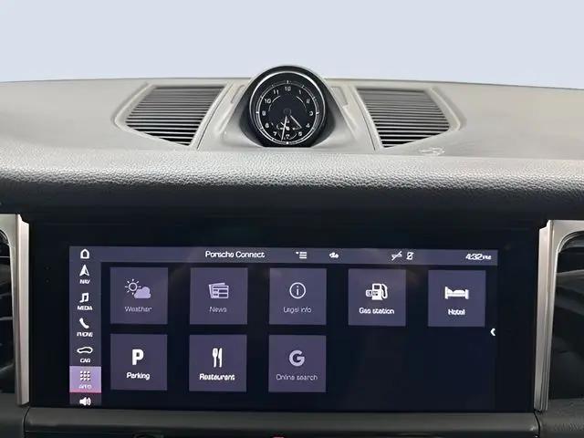 2024 Porsche Macan Macan
