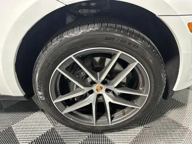 2024 Porsche Macan Macan