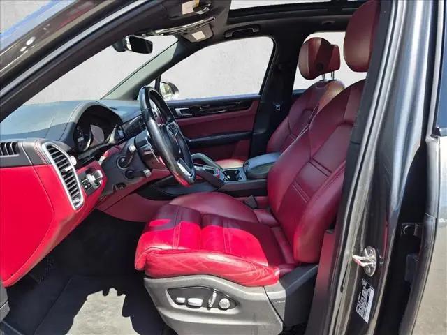 2019 Porsche Cayenne Cayenne