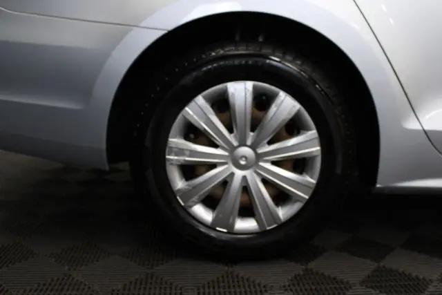 2012 Volkswagen Jetta 2.0L S