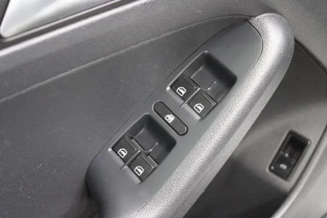 2012 Volkswagen Jetta 2.0L S