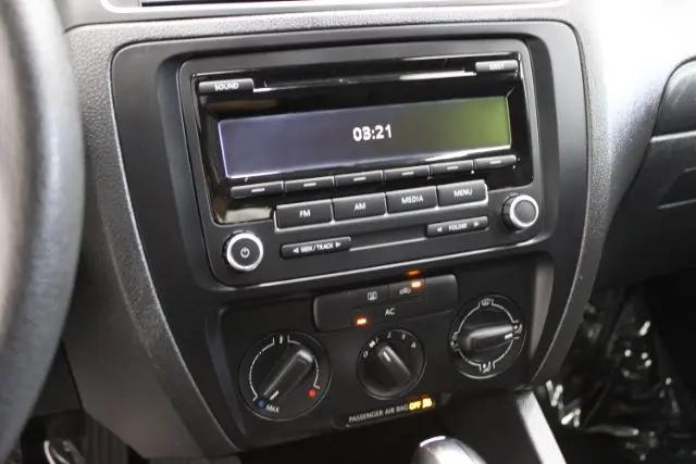 2012 Volkswagen Jetta 2.0L S