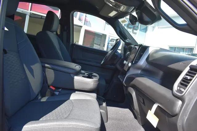 2026 Ram 3500 Tradesman Crew Cab 4x4 8 Box