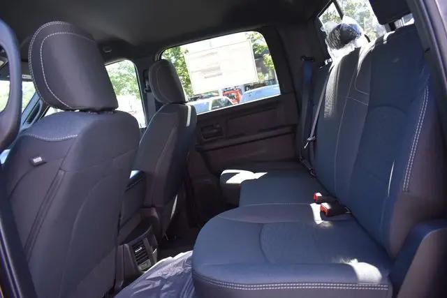 2026 Ram 3500 Tradesman Crew Cab 4x4 8 Box