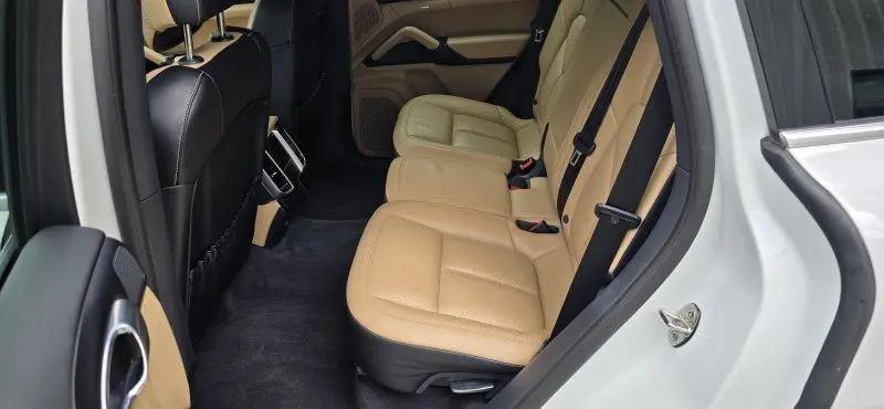 2018 Porsche Cayenne Cayenne