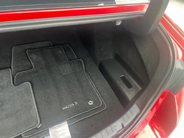 2019 Mazda Mazda3 Preferred Package