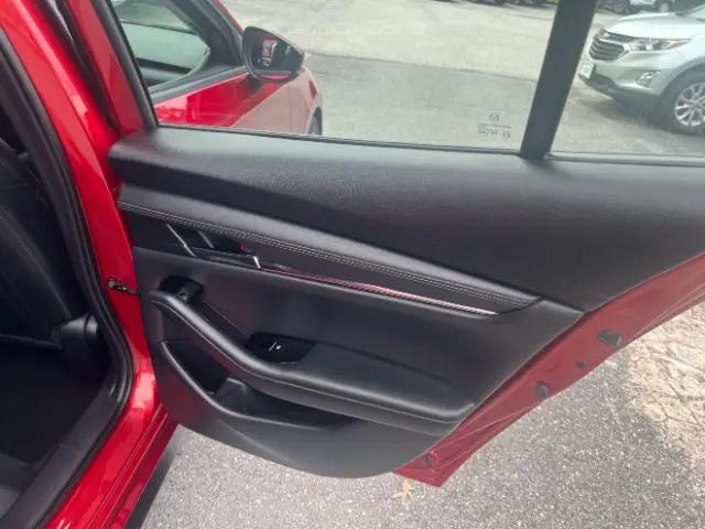 2019 Mazda Mazda3 Preferred Package